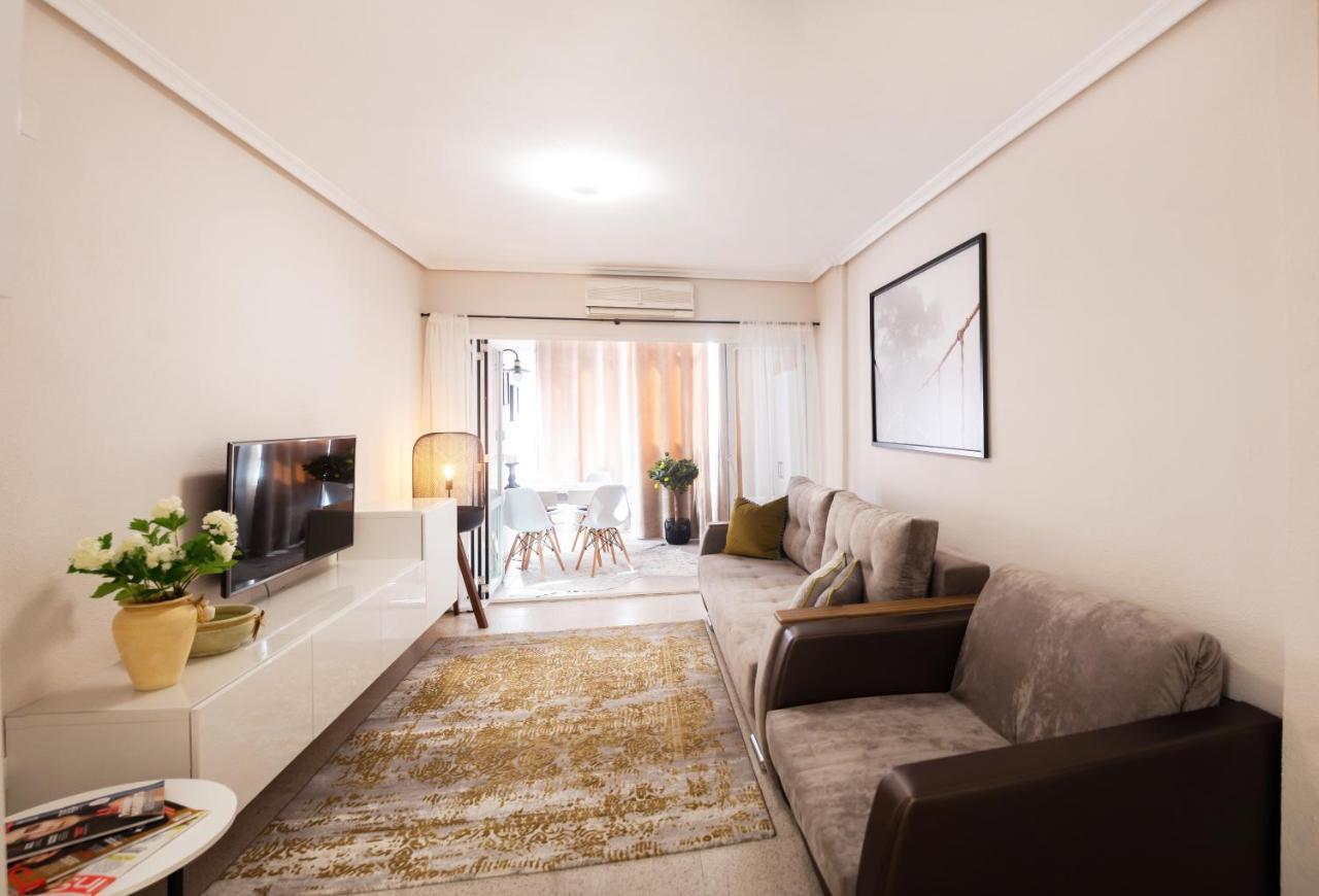 Holiday Studio Jardin Playa Torrevieja Esterno foto