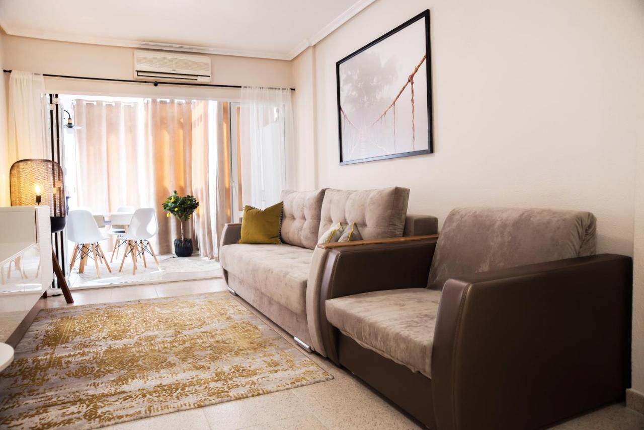 Holiday Studio Jardin Playa Torrevieja Esterno foto